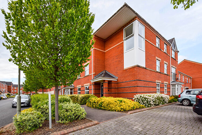 2 Bedroom Flat For Sale In , Alma Road, Banbury, Oxfordshire, OX16