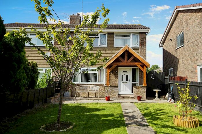 3 Bedroom Semi-Detached House For Sale In Eagle Drive, Patchway, Bristol, Gloucestershire, BS34