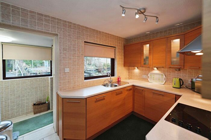 2 Bedroom Detached Bungalow For Sale In Burgoyne Drive, Coylton, Ayr, KA6