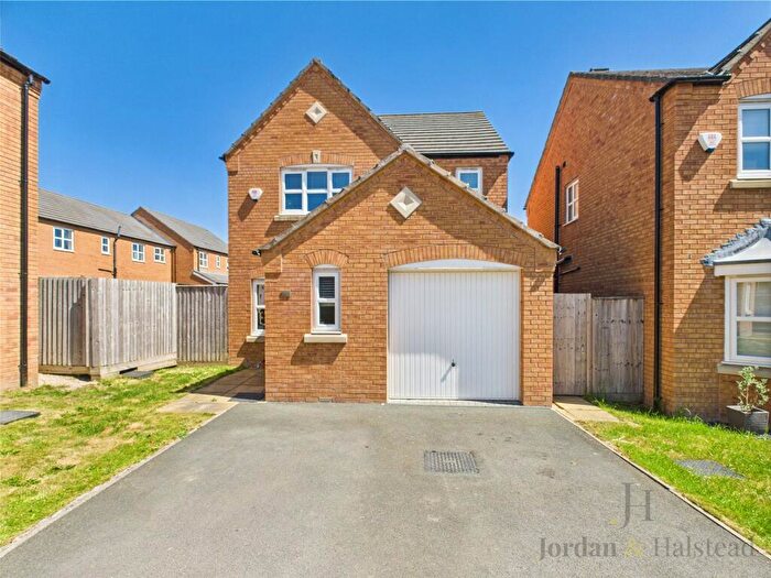 3 Bedroom Detached House For Sale In Lostock Drive, Middlewich, Cheshire, CW10