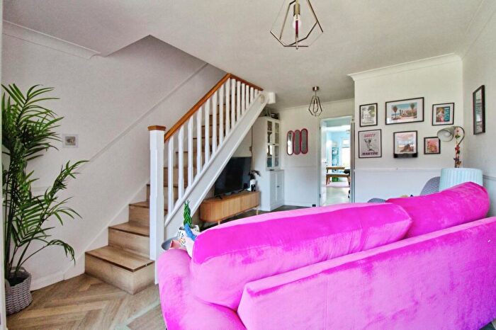 2 Bedroom Terraced House For Sale In Juniper Way, Romford, RM3