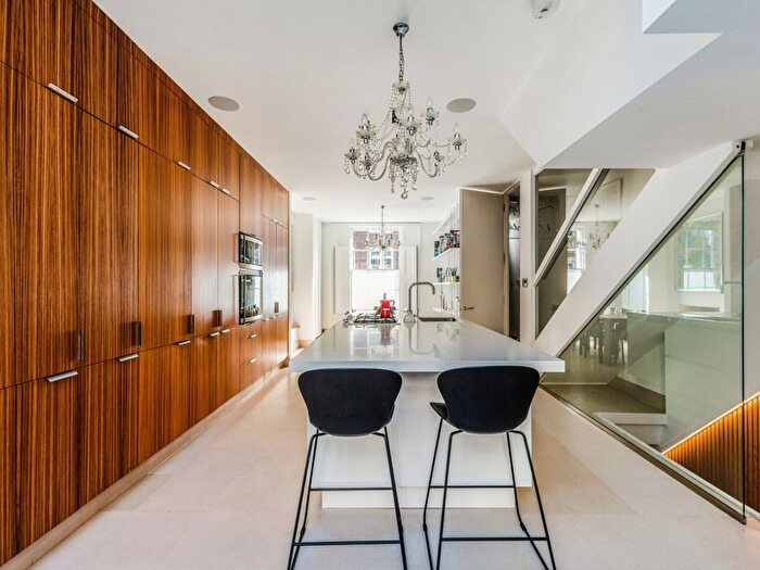 4 Bedroom Terraced House For Sale In Princess Road, London, NW1