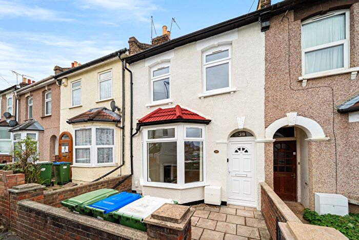 3 Bedroom Terraced House To Rent In Ripley Road, Belvedere, DA17