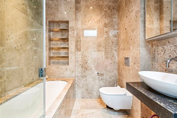 3 Bedroom Flat To Rent In Logan House, Logan Place, W8