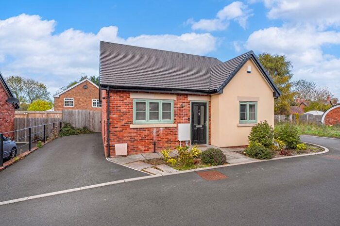 2 Bedroom Bungalow For Sale In Len Murray Close, Leegomery, TF1