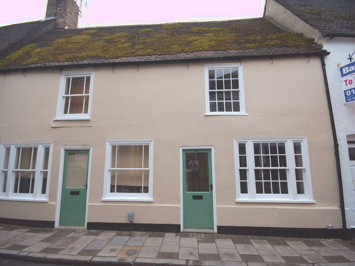 2 Bedroom Terraced House To Rent In High Street, Huntingdon, PE29