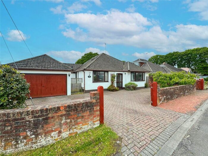 3 Bedroom Bungalow For Sale In The Orchard, Bransgore, Christchurch, Dorset, BH23