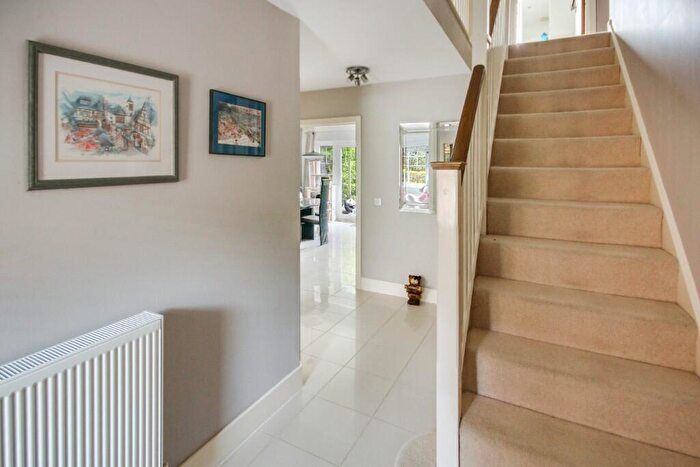 4 Bedroom Detached House For Sale In Beacon Rise, East Grinstead, West Sussex, RH19