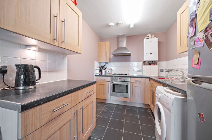 1 Bedroom Flat For Sale In Emma House, Market Link, Romford, RM1