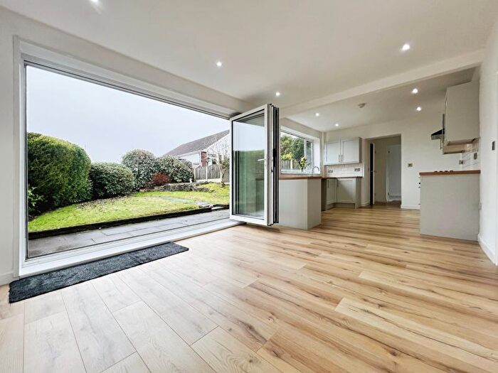 3 Bedroom Bungalow For Sale In Hough Fold Way, Harwood, Bolton, BL2