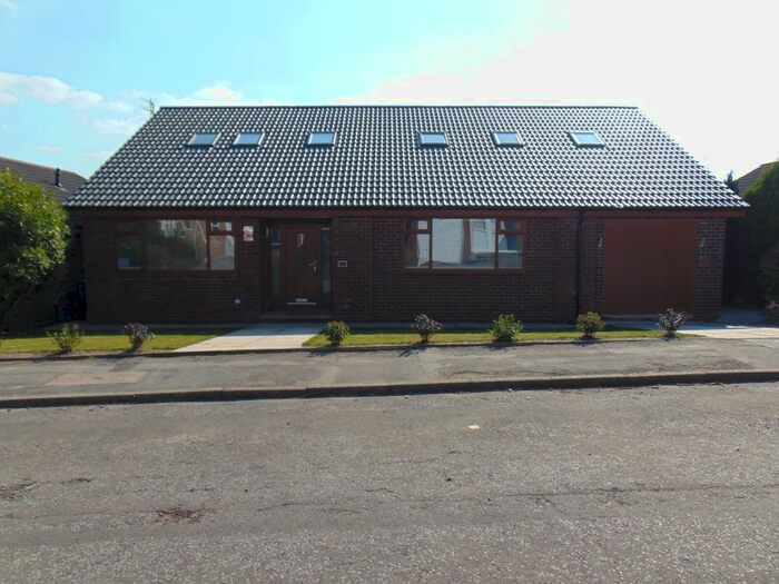 5 Bedroom Detached House To Rent In Glendale Drive, Bolton, BL3
