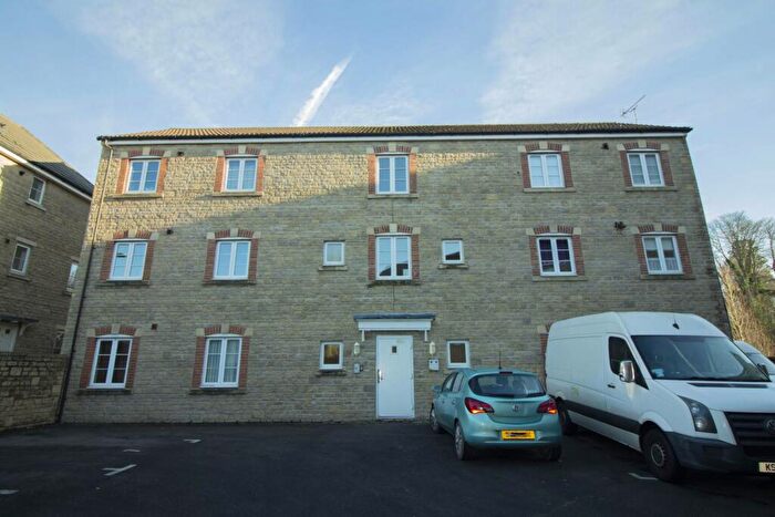 2 Bedroom Apartment For Sale In Ellworthy Court, Frome, BA11
