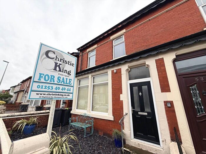 3 Bedroom House For Sale In Woodland Grove, Blackpool, FY3