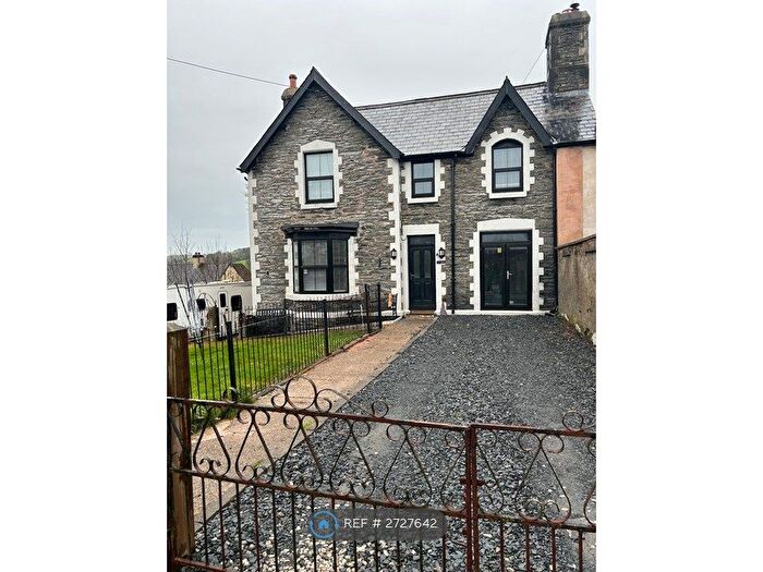 3 Bedroom Detached House To Rent In Bryneglwys, Corwen, LL21