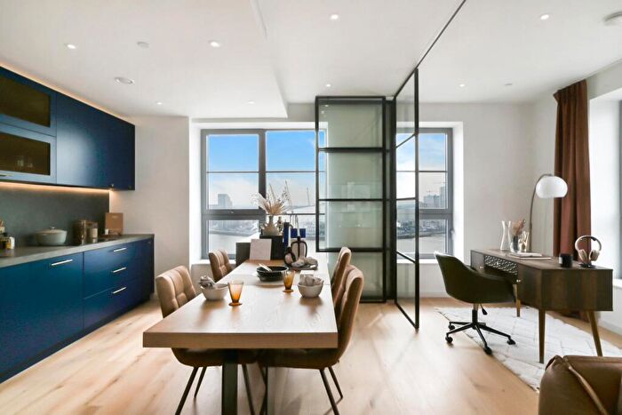 House To Rent In Douglass Tower, Goodluck Hope, E14