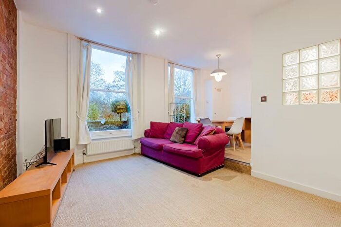 1 Bedroom Flat For Sale In Palliser Road, London, W14