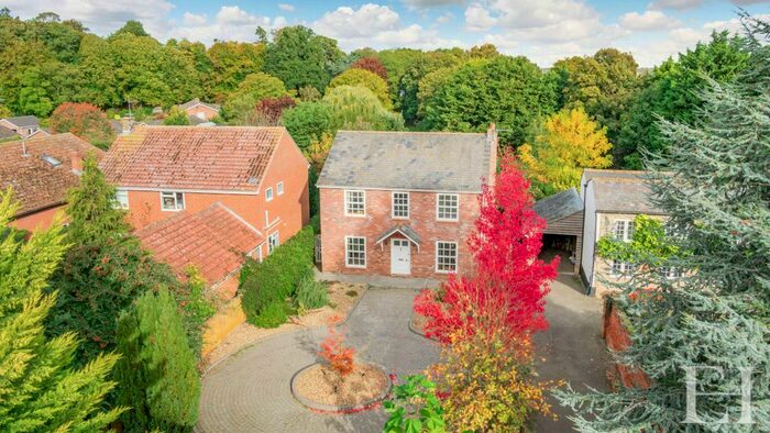 4 Bedroom Detached House For Sale In Middleton, Sudbury, CO10