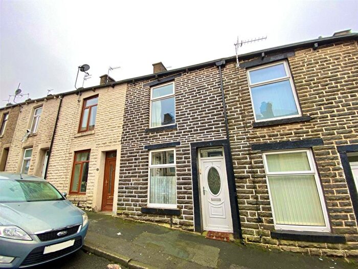 1 Bedroom Property To Rent In Rifle Street, Haslingden, Rossendale, BB4