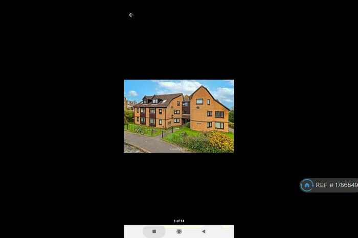 1 Bedroom Flat To Rent In Clarendon Road, Harpenden, AL5