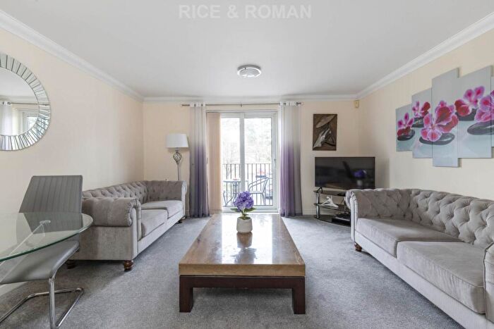 2 Bedroom Retirement Property For Sale In Elizabeth Court, Weybridge, KT13