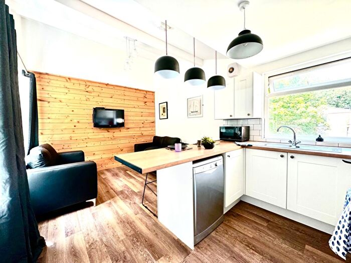 5 Bedroom Terraced House To Rent In Norfolk Park Student Residence, Norfolk Park R, Sheffield, South Yorkshire, S2