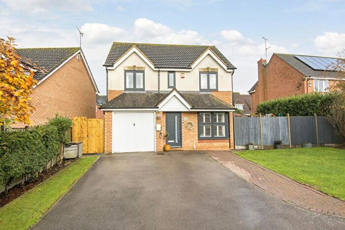 4 Bedroom House To Rent In Coales Gardens, Market Harborough, LE16