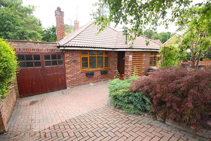 3 Bedroom Detached Bungalow To Rent In Longmead, Letchworth Garden City, SG6