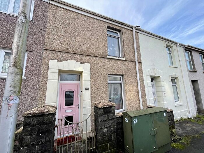 3 Bedroom Terraced House For Sale In Marble Hall Road, Llanelli, SA15