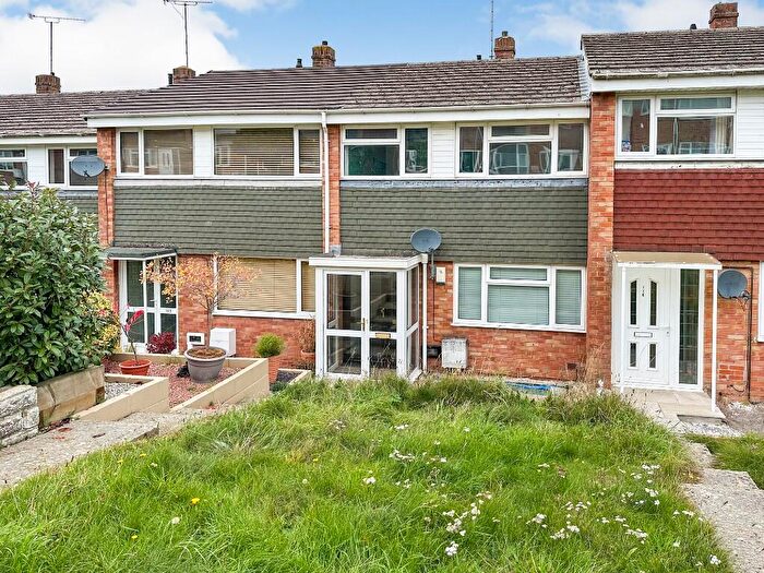 3 Bedroom Terraced House For Sale In Windrush, Highworth, SN6