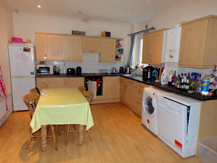 4 Bedroom Flat To Rent In Byron Street, Sandyford, NE2