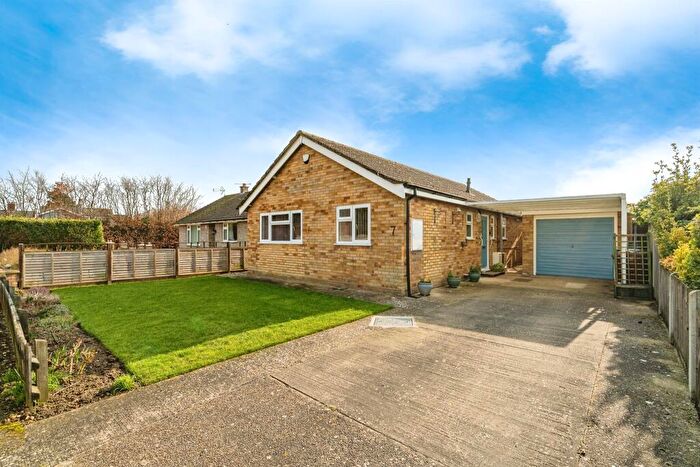 3 Bedroom Detached Bungalow For Sale In Williamson Close, Diss, IP22