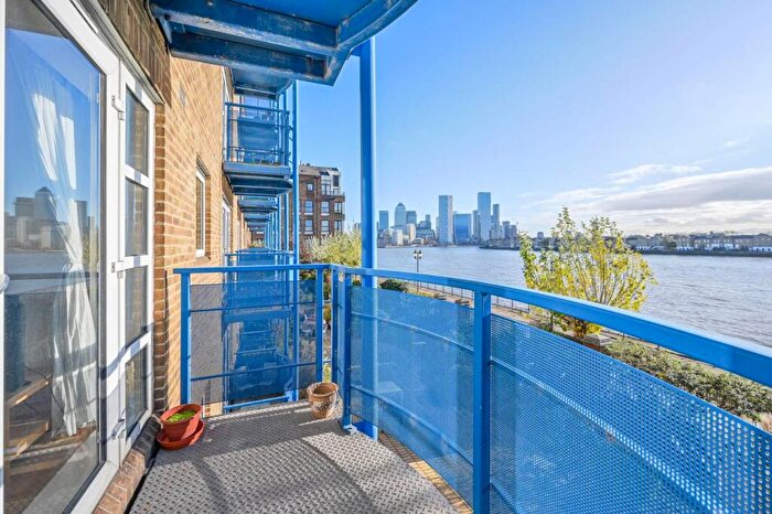 1 Bedroom Flat For Sale In Sirius Building, Wapping, London, E1W