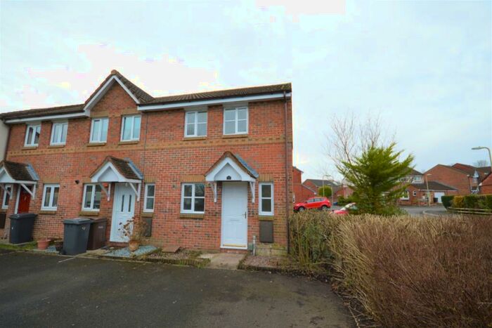 2 Bedroom House To Rent In Bremen Gardens, Andover, Hampshire, SP10