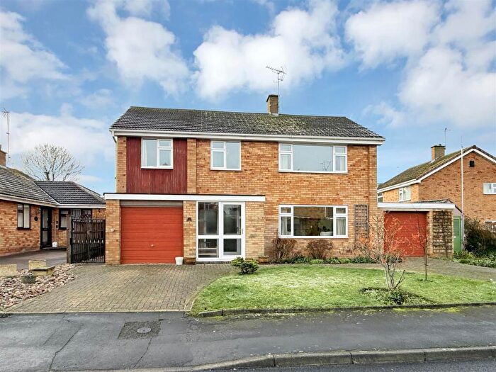 5 Bedroom Detached House For Sale In Orford Avenue, Radcliffe On Trent, Nottingham, NG12