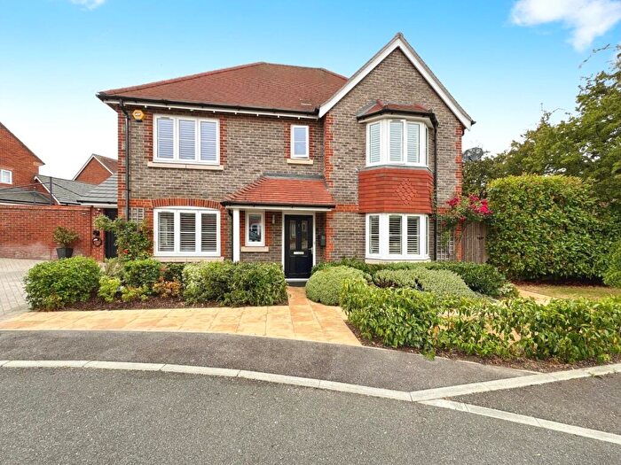 4 Bedroom Detached House For Sale In Wilder Crescent, Spencers Wood, Reading, Berkshire, RG7
