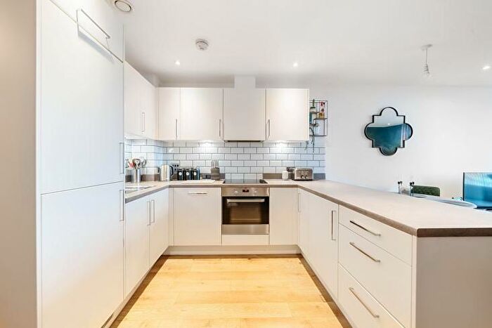 2 Bedroom Apartment For Sale In Gambit Avenue, Oakgrove, Milton Keynes, MK10