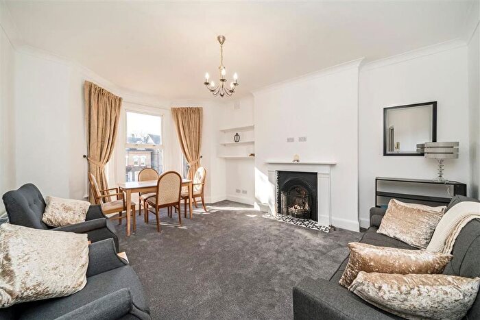 1 Bedroom Flat To Rent In Lee High Road, Lee, SE12