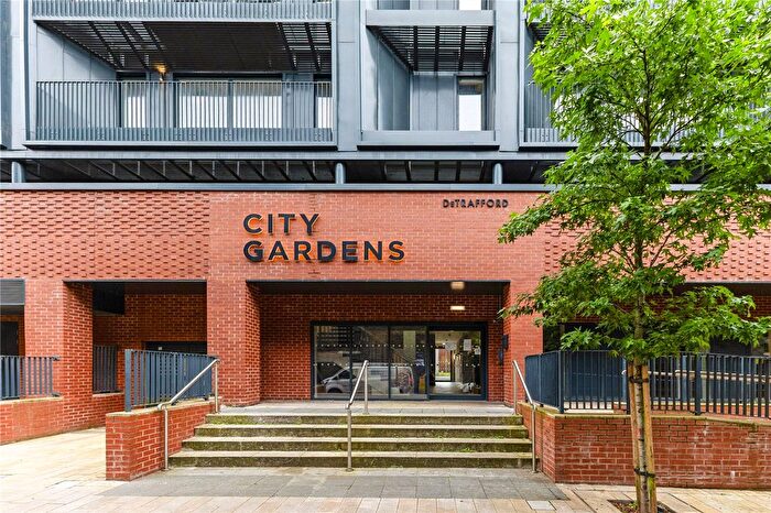 2 Bedroom Flat For Sale In City Gardens, B Spinners Way, Manchester, Greater Manchester, M15