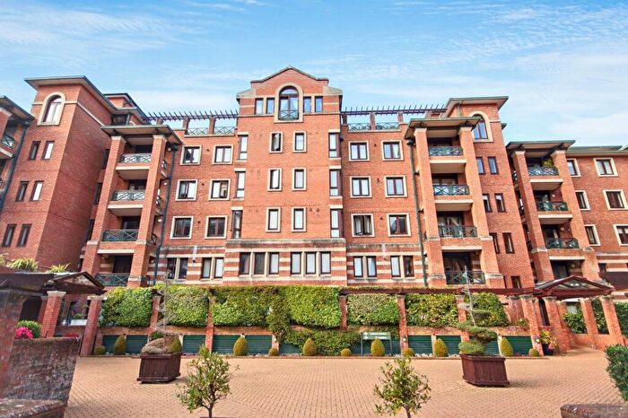 2 Bedroom Flat For Sale In Chasewood Park, Harrow On The Hill Harrow, HA1