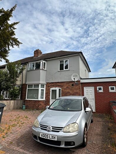 3 Bedroom Semi-Detached House To Rent In Lee Road, Leamington Spa, CV31