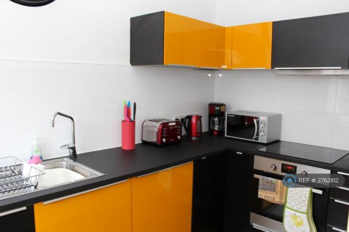 1 Bedroom Flat To Rent In East Fountainbridge, Edinburgh, EH3