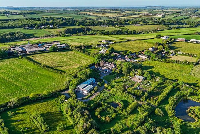 4 Bedroom Detached House For Sale In Bradworthy, Holsworthy, EX22