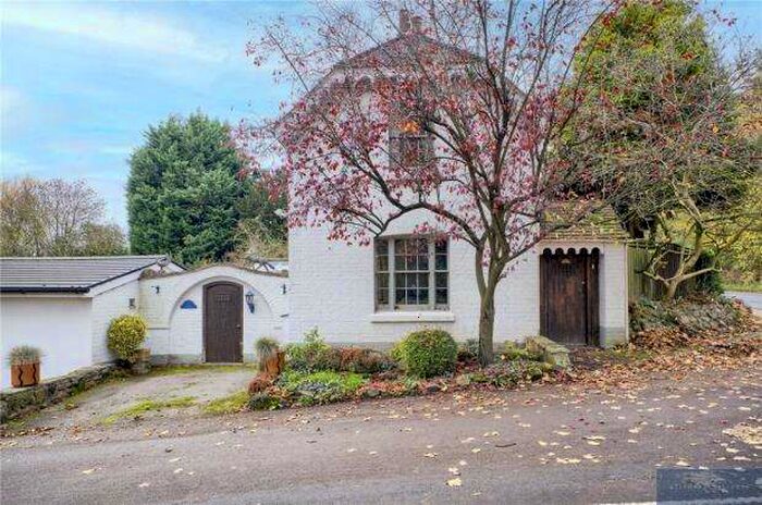 2 Bedroom Semi-Detached House For Sale In Blackdown, Leamington Spa, CV32