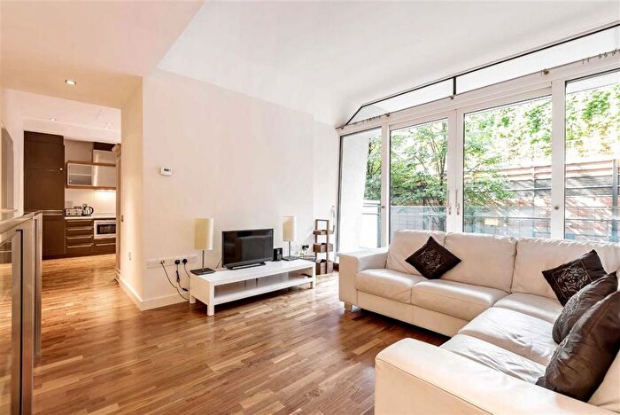 2 Bedroom Flat For Sale In Palace Street, Westminster, SW1E