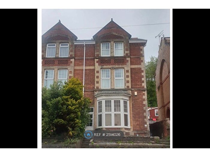3 Bedroom Maisonette To Rent In King Edwards Road, Swansea, SA1