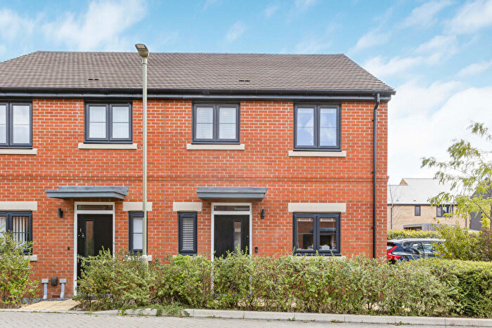 2 Bedroom Semi-Detached House For Sale In Clover Close, Wantage, OX12