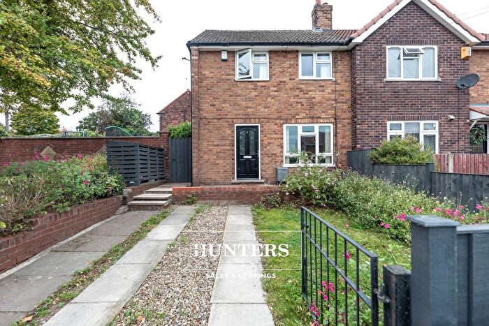 2 Bedroom End Of Terrace House For Sale In Borrowdale Drive, Castleford, WF10