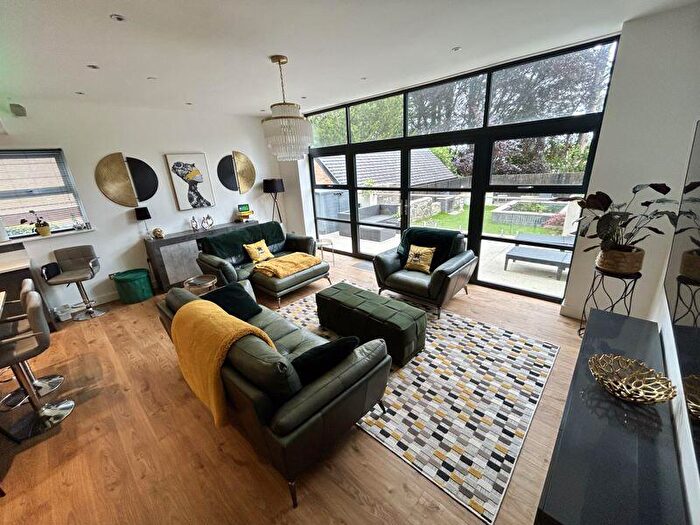 4 Bedroom Detached House For Sale In Queens Drive, Colwyn Bay, LL29