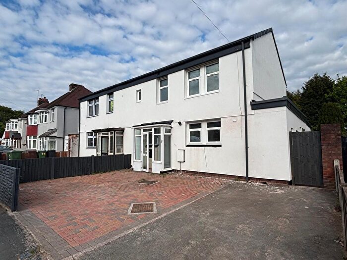 5 Bedroom Property To Rent In York Avenue, Willenhall, WV13