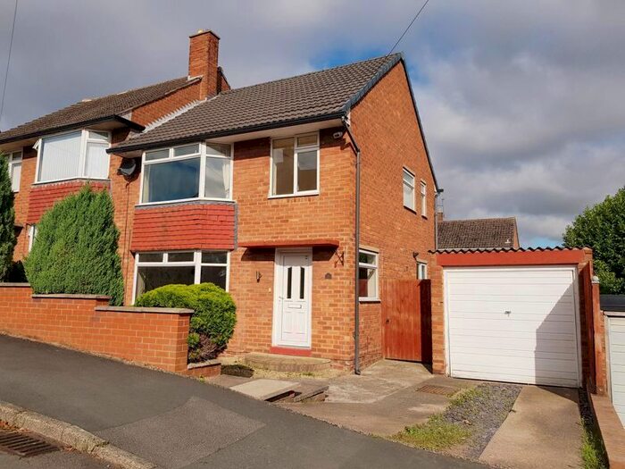 3 Bedroom Semi-Detached House To Rent In Far Vallens, Hadley, Telford, TF1